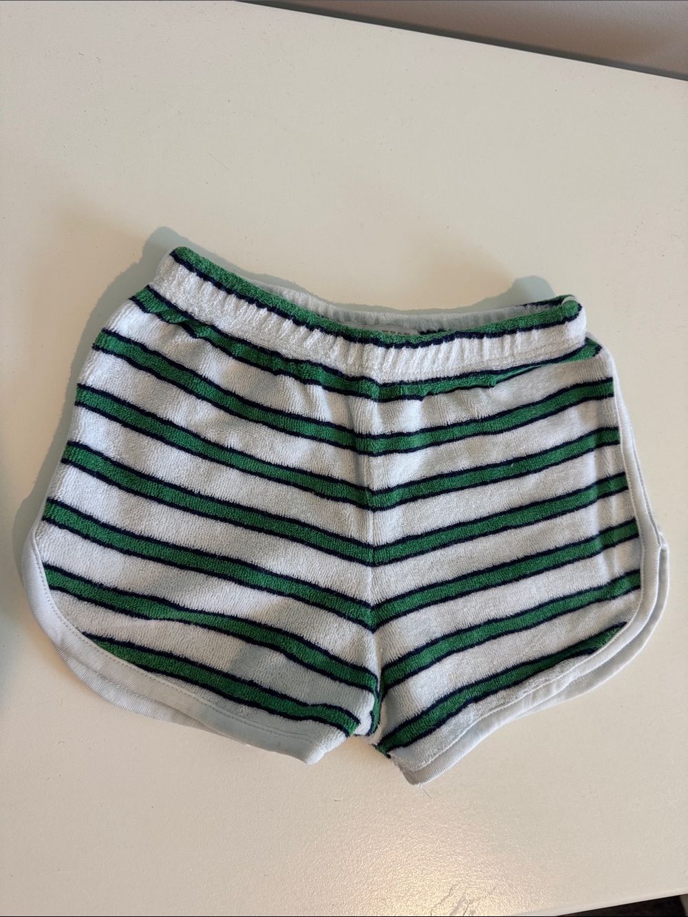 The Beaufort Bonnet Company Green & White Striped Athletic Shorts 18-24 months